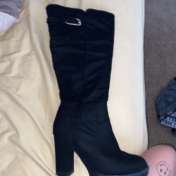 Wore one time, black knee-high boots with chunky heel. Black suede. 4 inch heel - Picture 2 of 4